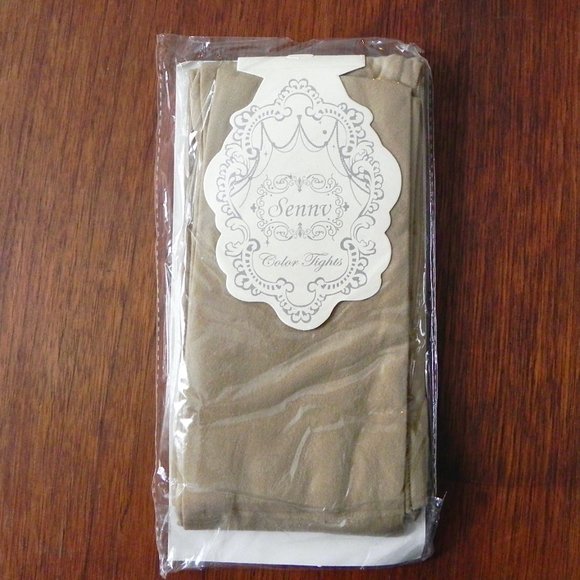 NWT Set of 3 Coloured Tights - White, Red & Taupe - Picture 3 of 11